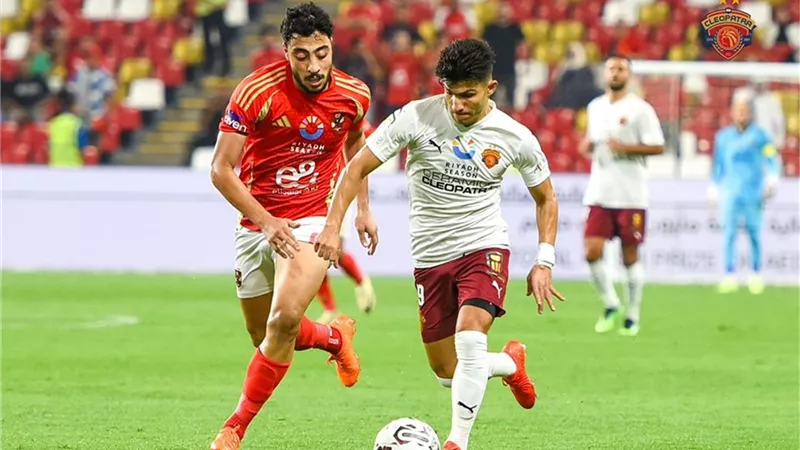 قناة أون سبورت تكشف عن معلق مباراة الأهلي وسيراميكا كليوباترا في السوبر
