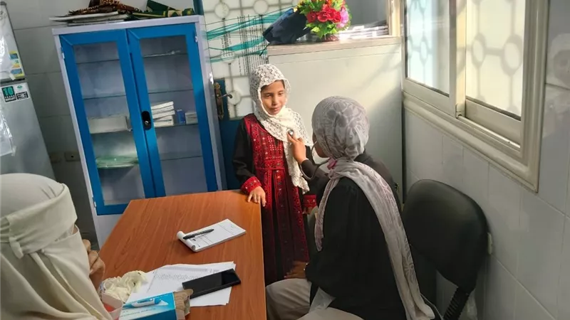 الكشف على 461 مواطنا بقرية بقاطية بشمال سيناء ضمن قافلة جامعة قناة السويس