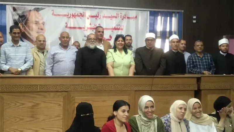 ختام فعاليات برنامج توعية الشباب بدور المجالس النيابية بالمنيا