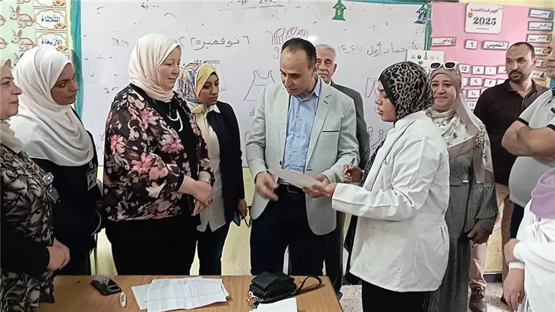 انطلاق مبادرة عيون أطفالنا مستقبلنا لفحص 488 ألف تلميذ ببني سويف