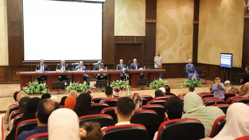 محافظ شمال سيناء يشهد فعاليات قرعة الحج 
