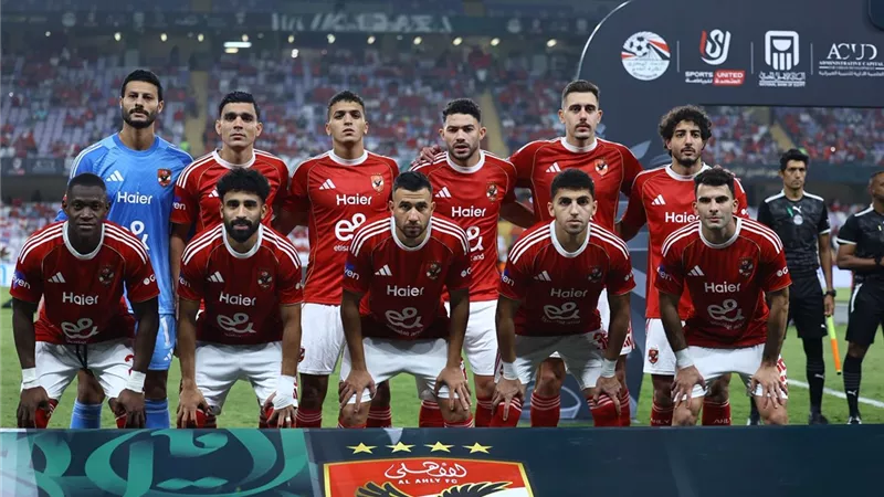 الدقيقة 52.. الأهلي يُسجل هدفه الثاني ضد سيراميكا كليوباترا