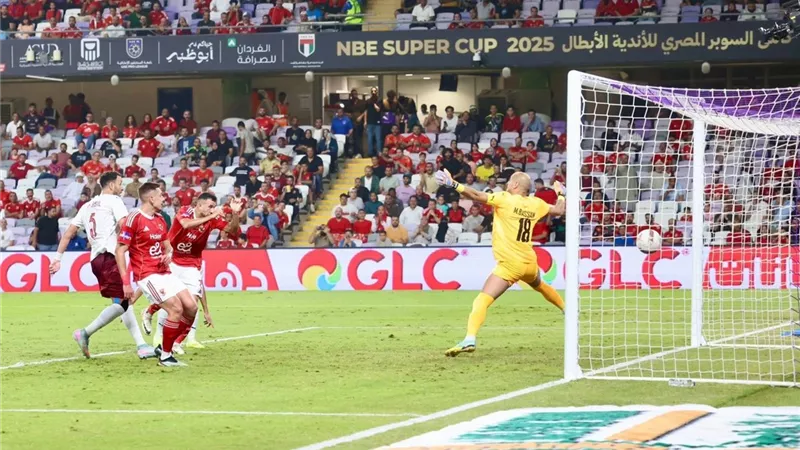مهاجم VS صانع ألعاب.. صفقة تبادلية محتملة بين الأهلي وسيراميكا كليوباترا 