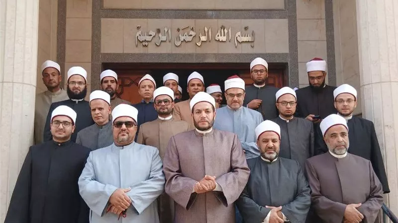 انطلاق قافلة دعوية مشتركة بين الأزهر والأوقاف والإفتاء إلى مساجد شمال سيناء 
