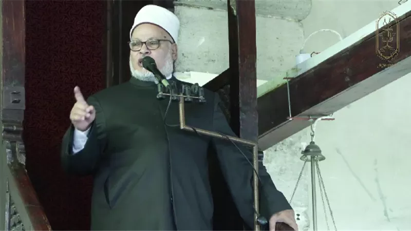 خطيب الجامع الأزهر يبرز الفارق بين الحياء الفطري والتعبدي| فيديو