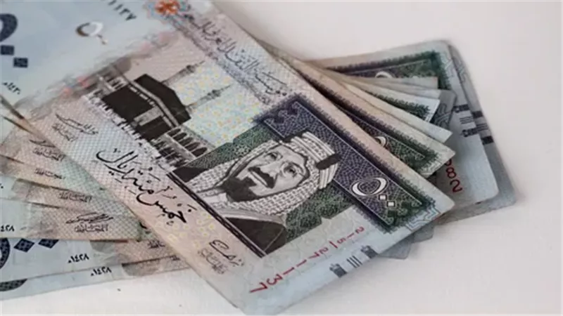 استقرار سعر الريال السعودي أمام الجنيه.. كم يسجل الآن؟