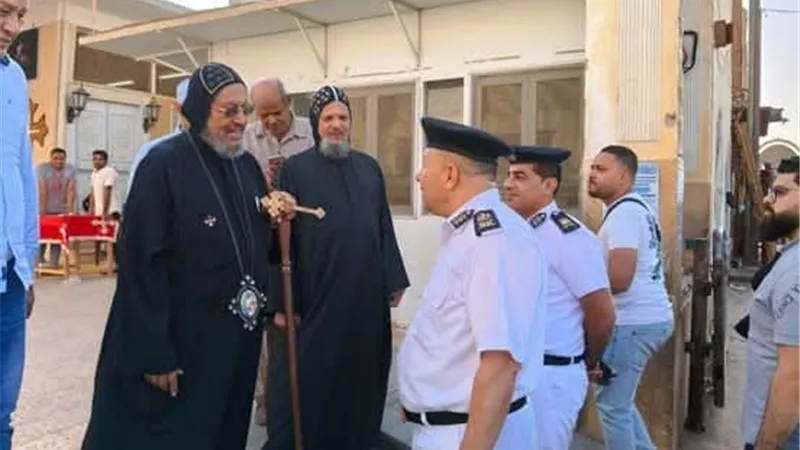  حكمدار مديرية أمن الأقصر يتفقد أستعدادات أحتفالات مولد مارجرجس بالرزيقات 
