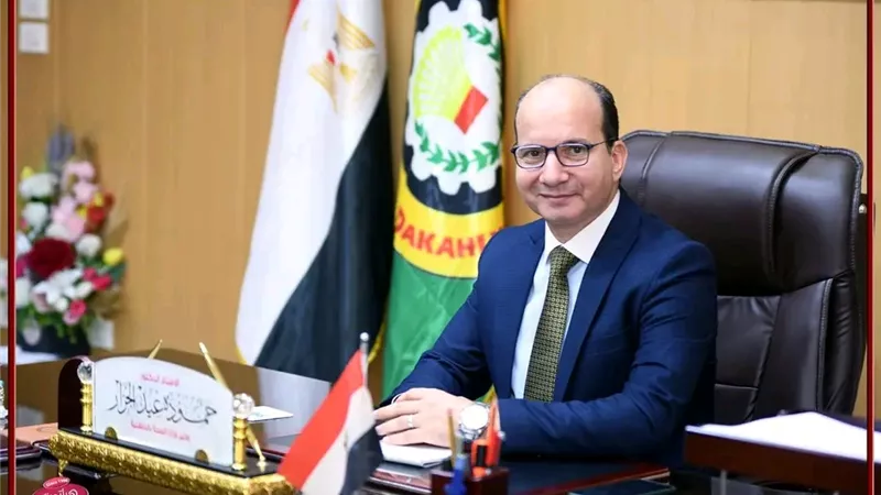 للمرة الأولى.. رمد المنصورة ينجح في تصوير قاع عين مولود خدّج بتقنية الـOCT
