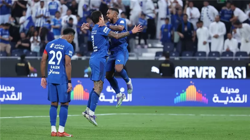 الهلال يقهر النجمة 4-2 ويواصل مطاردة القمة بدوري روشن