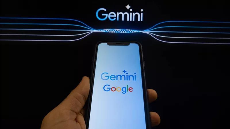 «جوجل» تطلق تطبيق Gemini﻿ في أجهزة آيفون.. خطوة نحو التقدم 