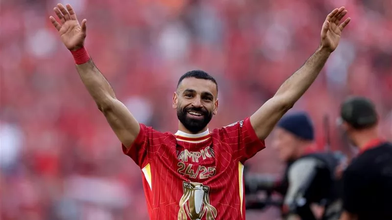 أرقام تاريخية تنتظر محمد صلاح في قمة مانشستر سيتي وليفربول