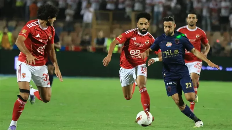 فريق كامل| الغيابات تضرب القوة الضاربة بـ الأهلي والزمالك في نهائي السوبر