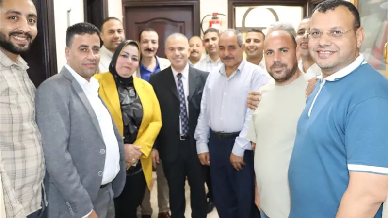 رئيس شركة مياه الفيوم يواصل جولاته الميدانية لمتابعة الأداء