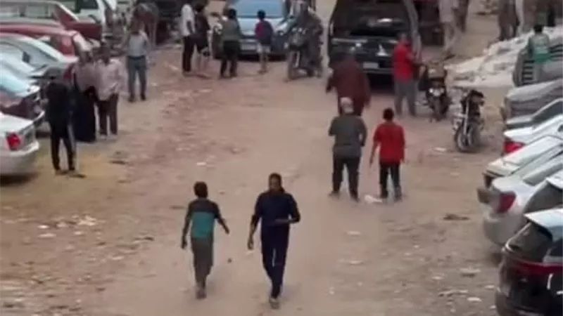  مملوك لأحد مرشحي النواب..إنقاذ 4 أشخاص بعد تعطل أسانسير ببرج سكني بالفيوم