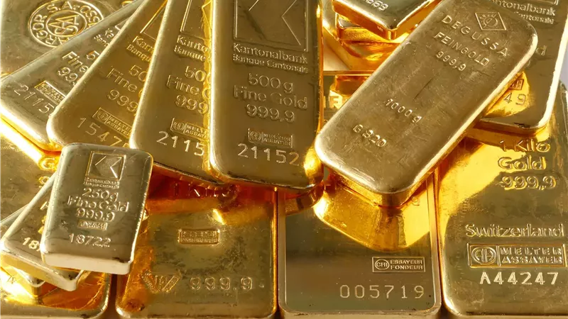شعبة الذهب والمجوهرات: توقعات عالمية بارتفاع الذهب إلى 5000 دولار خلال 2026