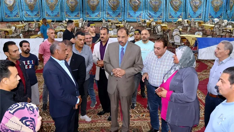 محافظ سوهاج يجري جولة بمقر اللجان استعدادًا للانتخابات |صور