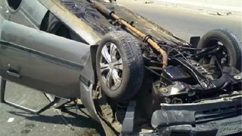 إصابة 3 أشخاص في انقلاب سيارة ملاكي بطريق وادي الريان بالفيوم