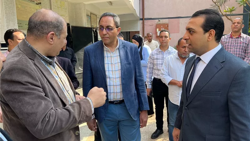 بـ 352 لجنة.. محافظ قنا: المقار الانتخابية جاهزة لانطلاق ماراثون النواب بالداخل 
