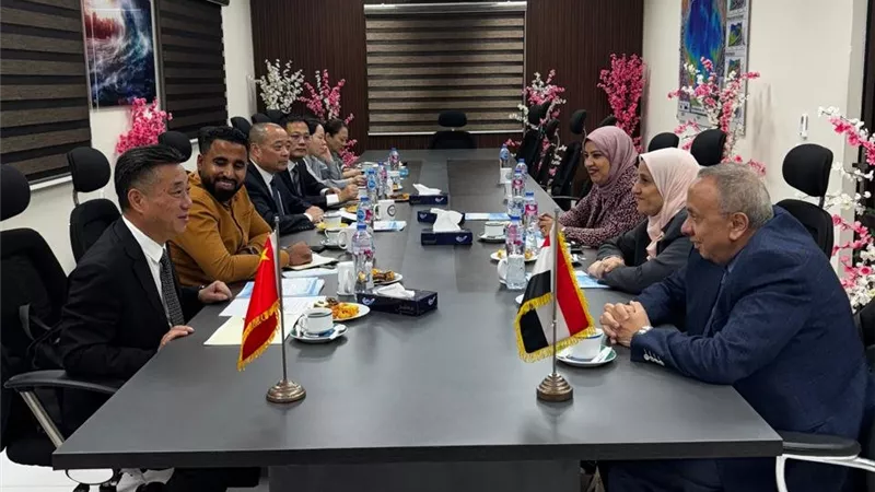القومي لعلوم البحار يستقبل وفدا صينيا لتعزيز التعاون في الاقتصاد الأزرق