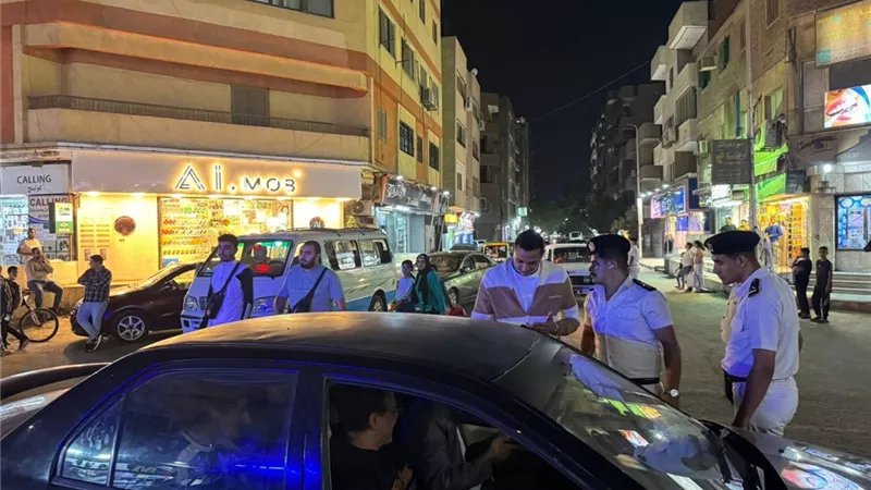 حملة أمنية مكبرة لمباحث المعصرة لضبط الخارجين عن القانون بحدائق حلوان