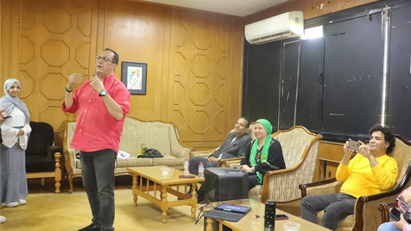 تدريبات المسرح وكتابة السيناريو في ورش الأطفال بالمحافظات الحدودية