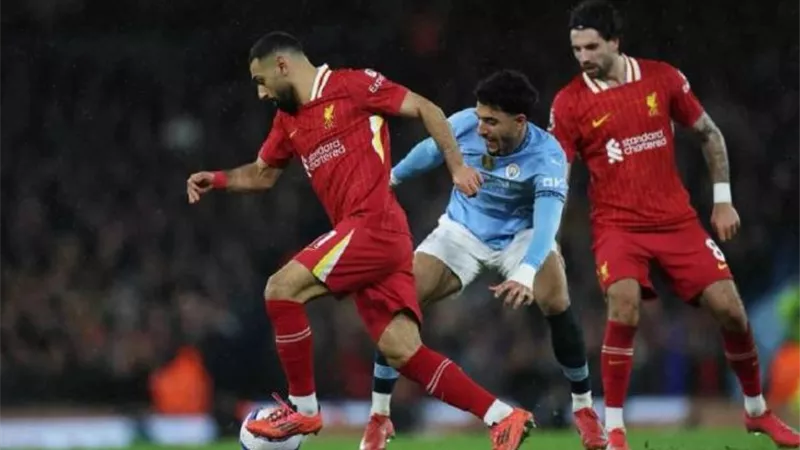 السيتي يكتسح ليفربول بثلاثية نظيفة في بطولة الدوري الإنجليزي 