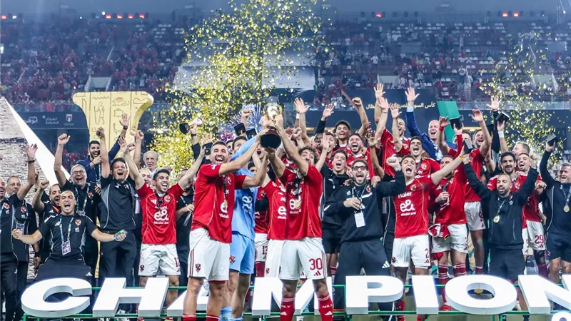الأهلي يُجهز عقد تجديد مدافع الفريق لعدم الرحيل المجاني |تفاصيل