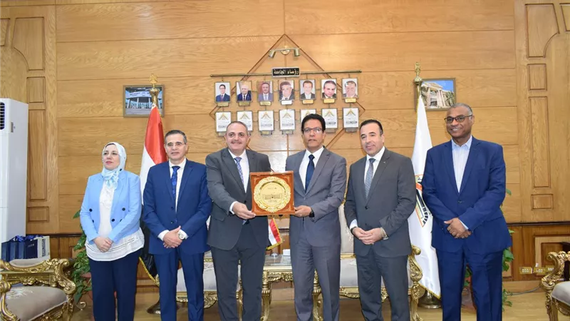 جامعة بنها توقع بروتوكول تعاون مع مؤسسة دار التحرير 