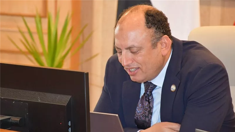 رئيس جامعة حلوان يطالب بالمشاركة في انتخابات مجلس النواب