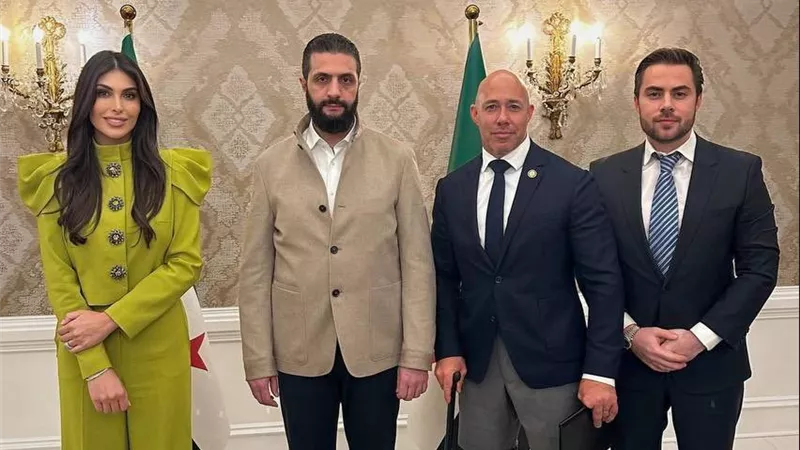 خدم في جيش الاحتلال.. الشرع يلتقي الصهيوني الأمريكي 