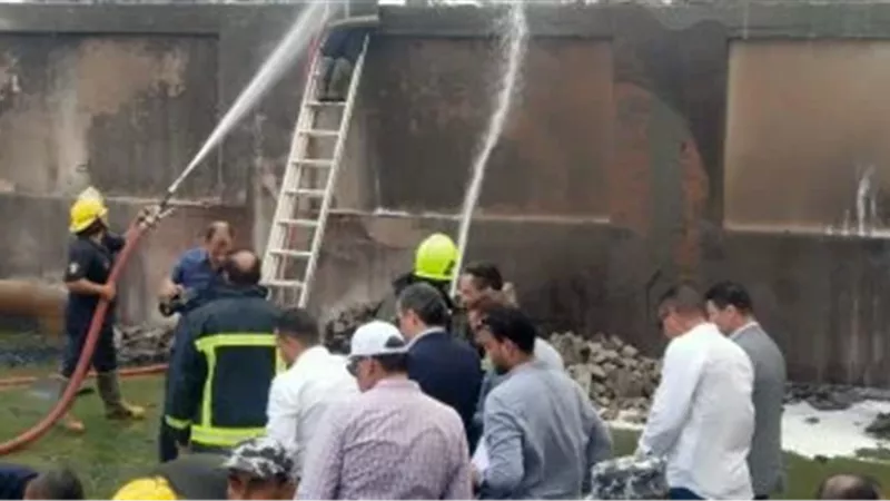 محافظ المنوفية يتفقد موقع حـريق مصنع البويات فى مدينة السادات| فيديو 