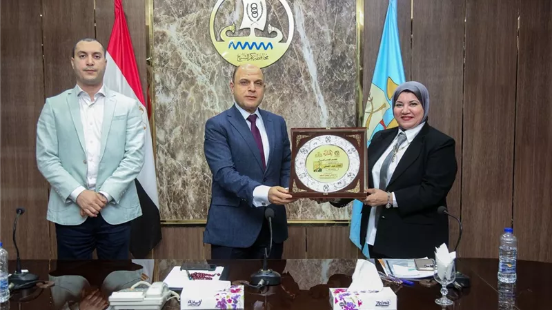 محافظ كفرالشيخ يناقش عددا من القرارات خلال اجتماع «القومي للمرأة»