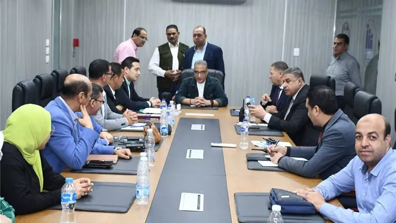 محافظ الفيوم يتابع سير انتخابات مجلس النواب في الفترة المسائية