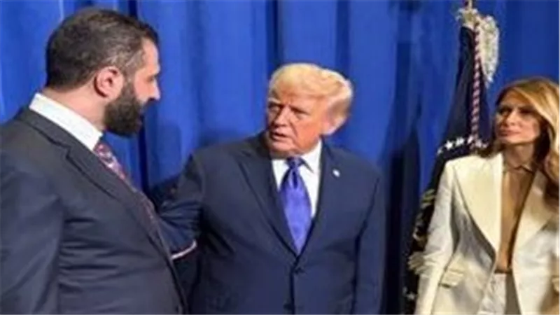 حقوقي سوري: الشرع زار البيت الأبيض وسيطبع مع إسرائيل بأوامر تركية| خاص