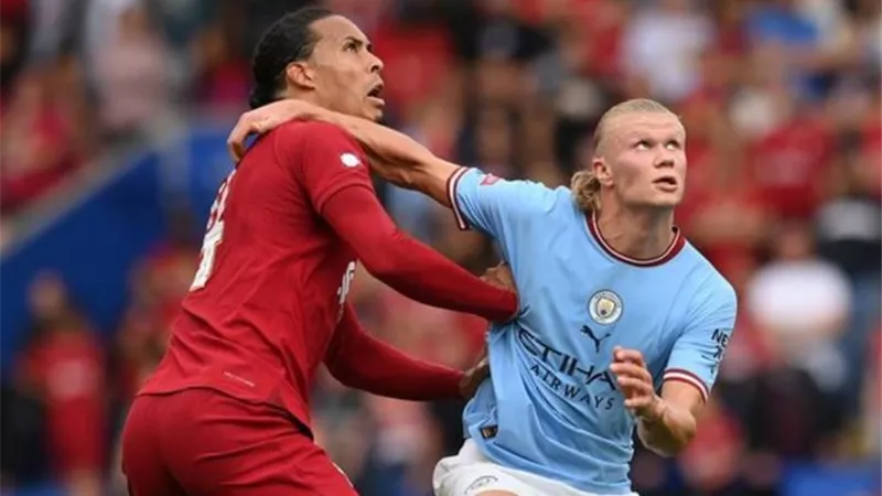  هالاند يفك عقدته أمام فان دايك في قمة ليفربول ومانشستر سيتي