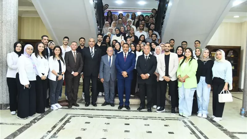 وفد فنون جميلة الإسكندرية يزور مطروح لدراسة المخطط الإستراتيجي للتنمية 