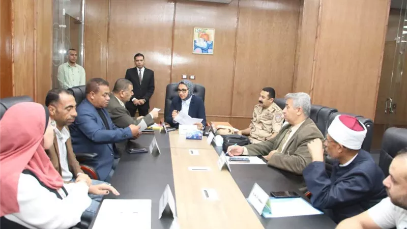 نائب محافظ الوادي الجديد تتابع لجان  الانتخابات البرلمانية