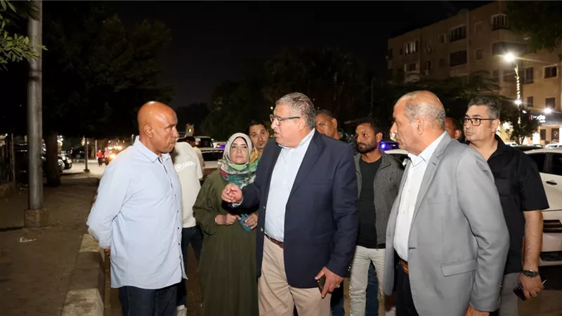 السكرتير العام لمحافظة الإسماعيلية يتفقد الشارع التجاري ومنطقة التمليك