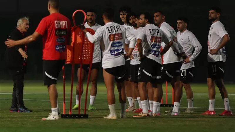 منتخب مصر يستدعي ثلاثي سيراميكا ومودرن سبورت بدلًا من لاعبي بيراميدز
