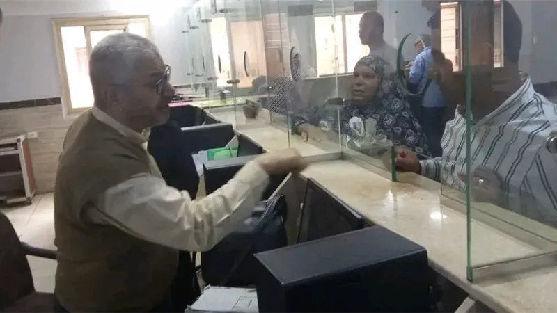 محافظ الدقهلية يتابع انتظام العمل بالمراكز التكنولوجية لضمان تحسين الخدمات