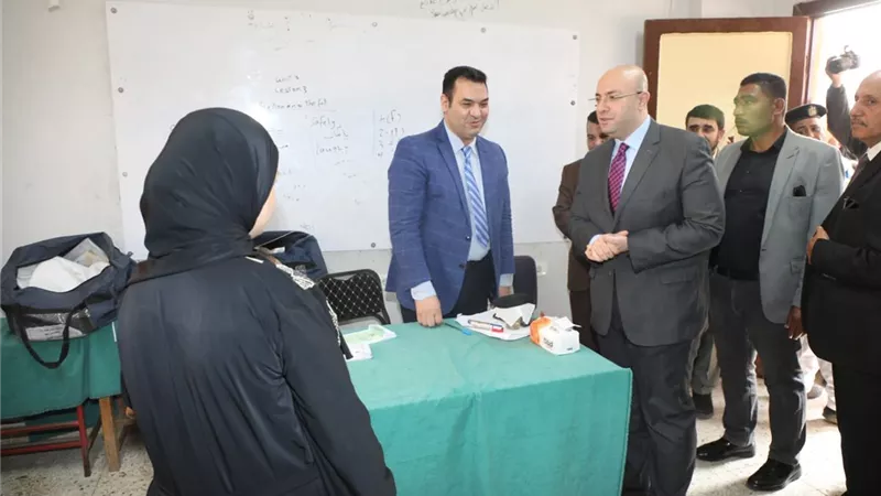 محافظ بني سويف يتابع التصويت فى اليوم الأخير لانتخابات النواب