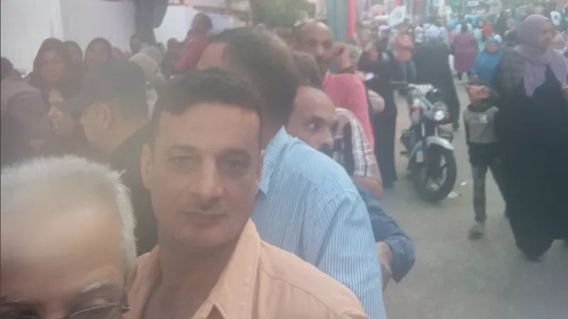 إقبال كثيف على المشاركة بانتخابات النواب في حي جنوب الجيزة 
