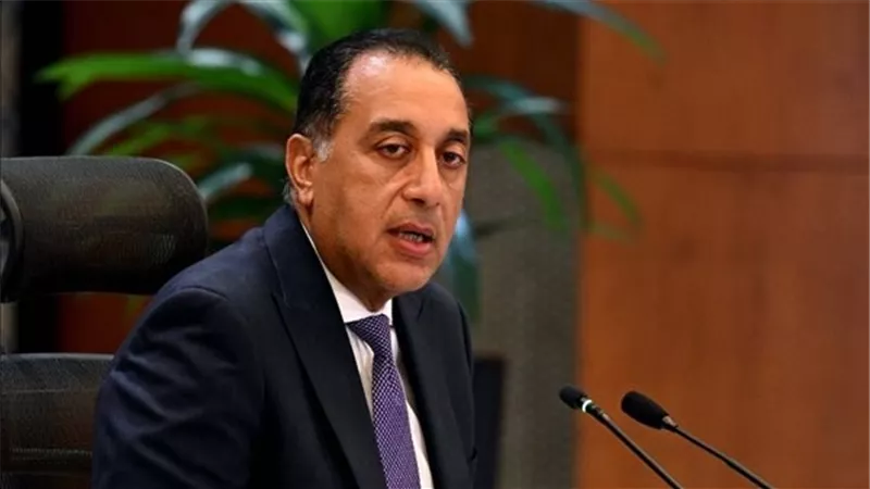 «مدبولي»: اكتشافات بترولية جديدة في الصحراء الغربية وجنوب مصر| فيديو