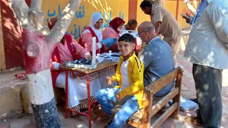 الفرق الطبية بالبحيرة تواصل تقديم خدماتها في ثاني أيام انتخابات النواب