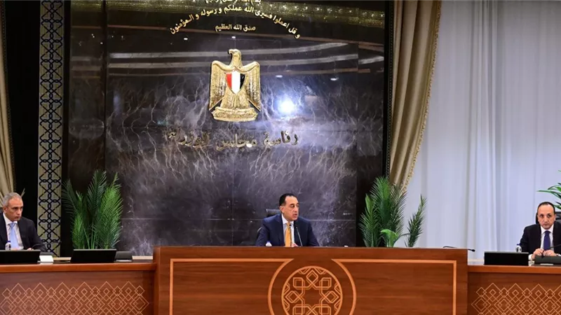 رئيس الوزراء: الدولة تسعى لزيادة حجم الصادرات تحقيقاً لرؤية 2030