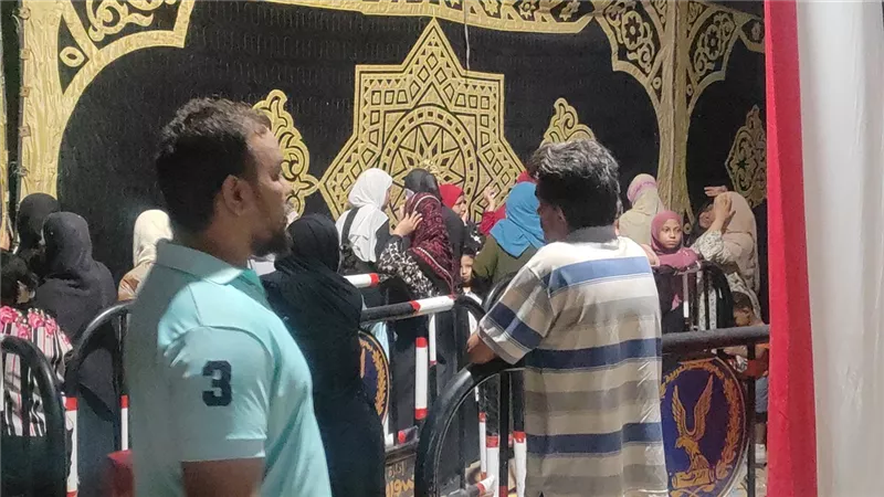 استمرار توافد المواطنين للتصويت فى انتخابات النواب بأسوان