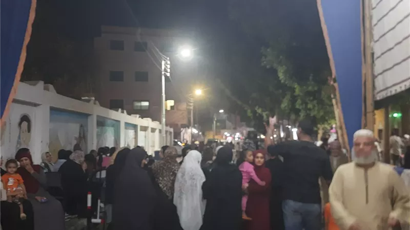 إقبال كثيف أمام لجان الاقتراع قبل غلقها بالأقصر
