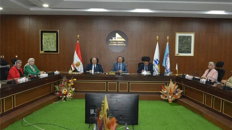 جامعة دمياط الأهلية توقع بروتوكول تعاون مع مديرية الشؤون الصحية بدمياط