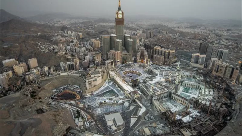 قارئ مصري أول من تلا القرآن في الحرمين الشريفين.. تعرف عليه