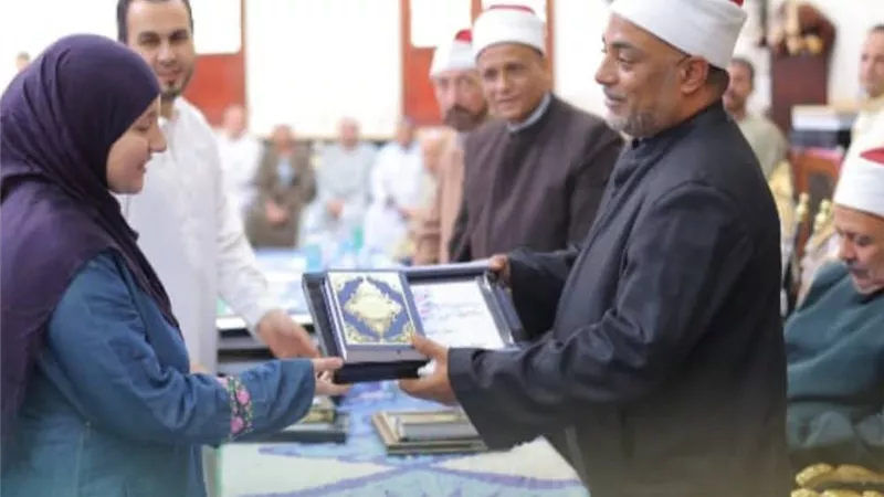 «هنيئًا لهم».. تكريم الفائزين من حفظة القرآن الكريم بأوقاف المنوفية